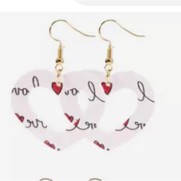 4/ $15 ❤️NWT Valentine’s Day Faux Leather Earring sets - Picture 2 of 4